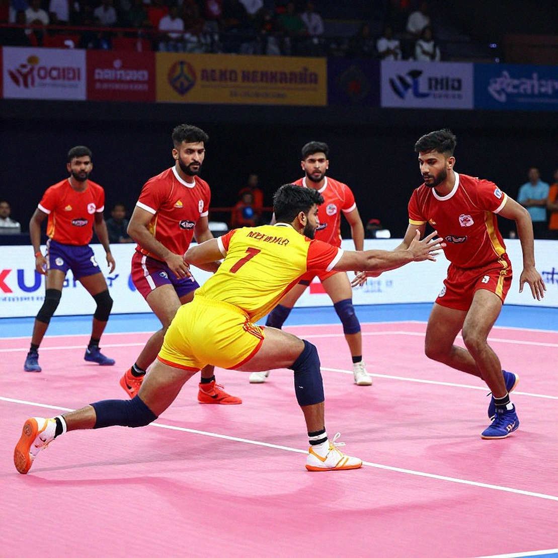 कबड्डी: मिट्टी के अखाड़े से वैश्विक पटल तक का सफर